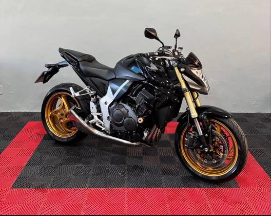 HONDA CB 1000R 
